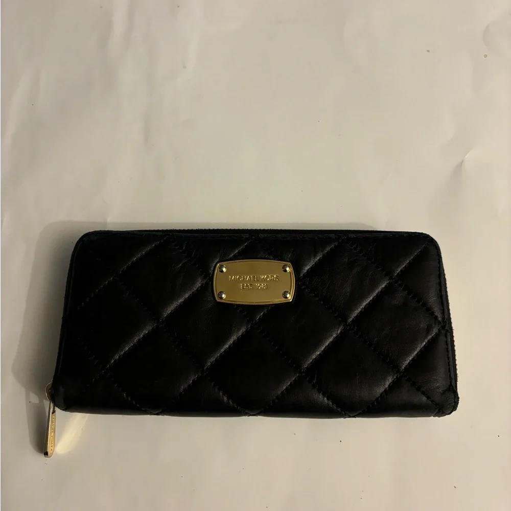 Michael Kors Black Quilted Women's Clutch/Wallet